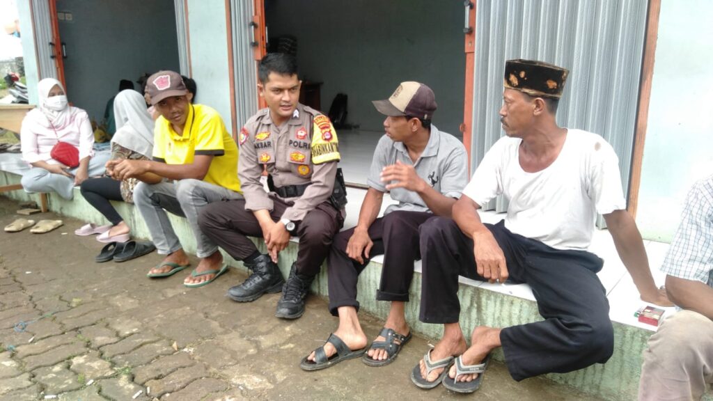 Bhabinkamtibmas Polsek Bojong Beri Edukasi Warga Binaan Seputar El-Nino 3 WhatsApp Image 2023 08 27 at 12.16.13