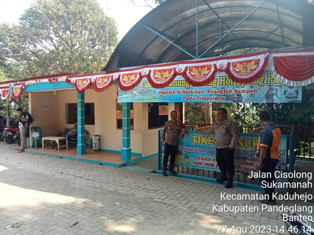 Polsek Banjar Gelar Patroli dan Pengamanan Wisata Air Panas Cisolong 6 WhatsApp Image 2023 08 27 at 16.56.42