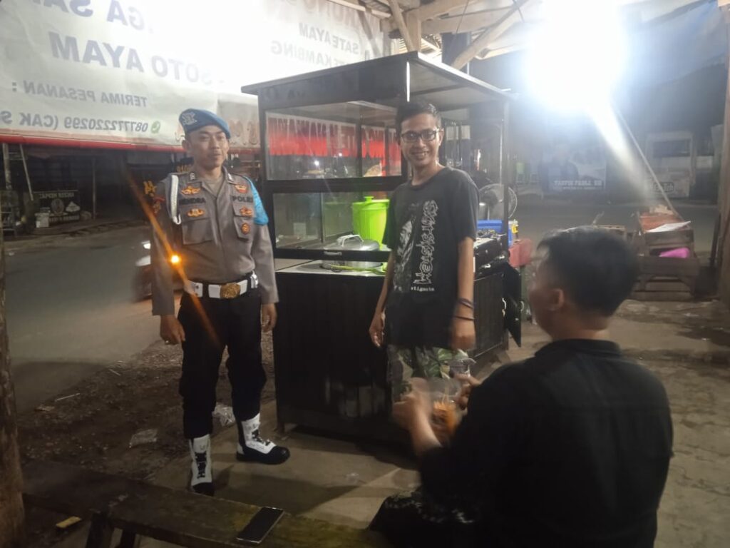 Polsek Jiput Gelar Sambang Warga untuk Menjaga Kamtibmas dan Cegah Hoax 7 WhatsApp Image 2023 10 25 at 09.49.26