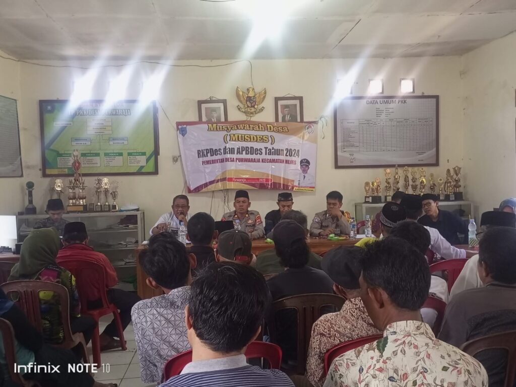 Kapolsek Menes Hadiri Rapat Musyawarah Desa (Musdes) di Desa Purwaraja 6 WhatsApp Image 2023 10 27 at 15.53.56
