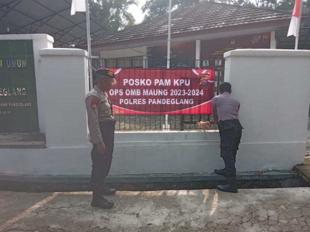 Subsatgas Pam Objek Polres Pandeglang Intensifkan Patroli Cegah Gangguan Pemilu 6 WhatsApp Image 2023 11 02 at 10.17.03