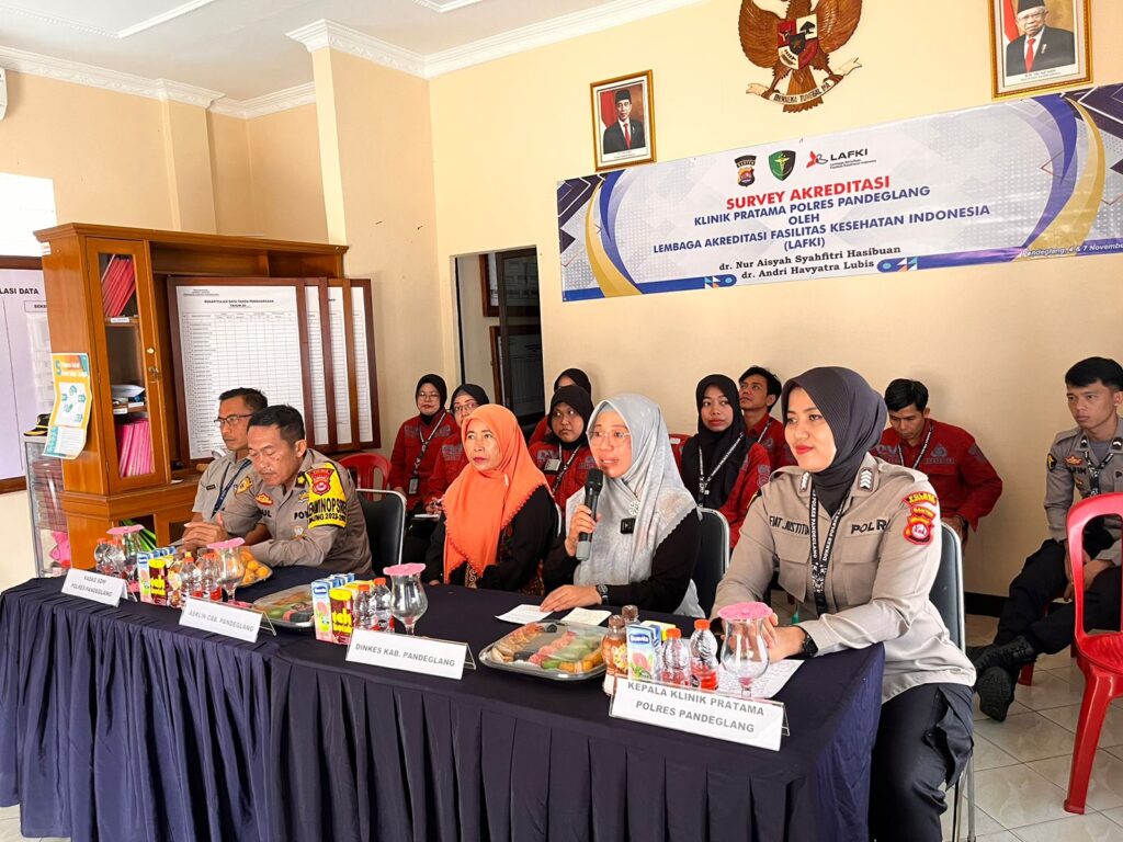 Klinik Bhayangkara Polres Pandeglang Ikuti Kegiatan Survey Akreditasi Secara Daring 6 WhatsApp Image 2023 11 04 at 21.00.06