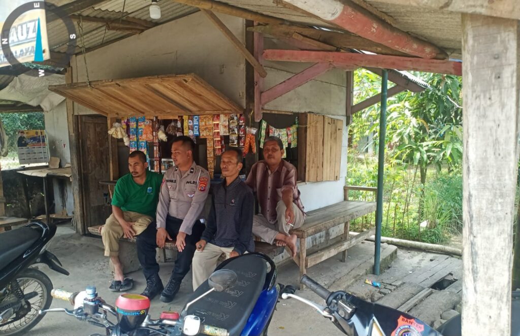 Jadikan Tukang Ojeg Pelopir Keselamatan, Polsek Menes Berikan Penyuluhan 2 WhatsApp Image 2023 11 07 at 19.04.06