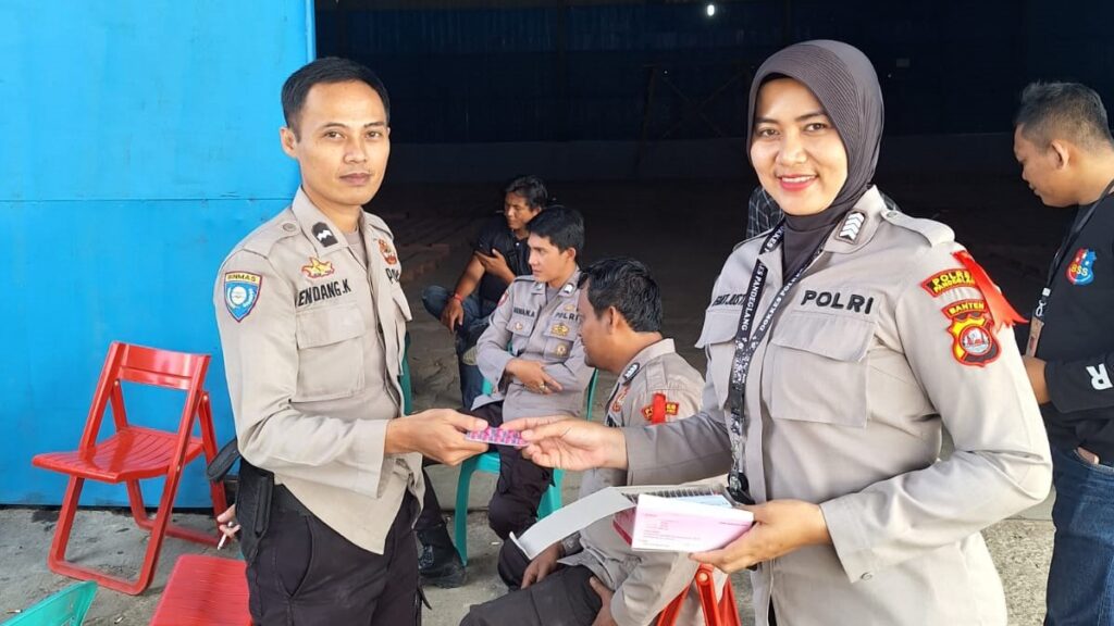 Operasi Mantap Brata Maung 2023-2024: Pengecekan Kesehatan Anggota Sub Satgas Dokes di Gudang Logistik KPU Pandeglang 9 WhatsApp Image 2023 11 15 at 11.43.26