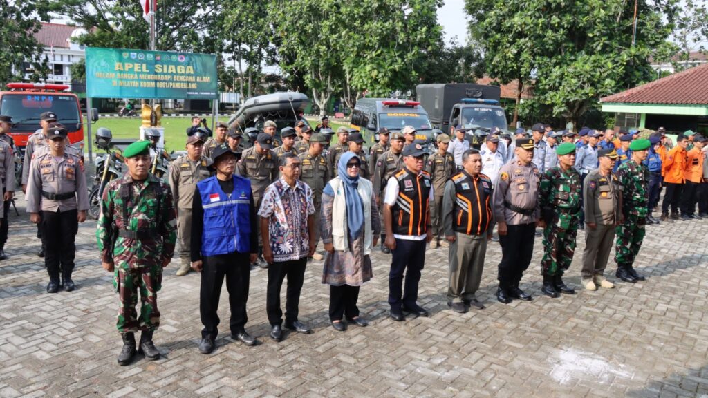 Wakapolres Pandeglang Hadiri Apel Siaga Bencana dengan Fokus pada Kesiapsiagaan Menghadapi Ancaman Bencana Alam 5 WhatsApp Image 2023 12 08 at 14.04.07
