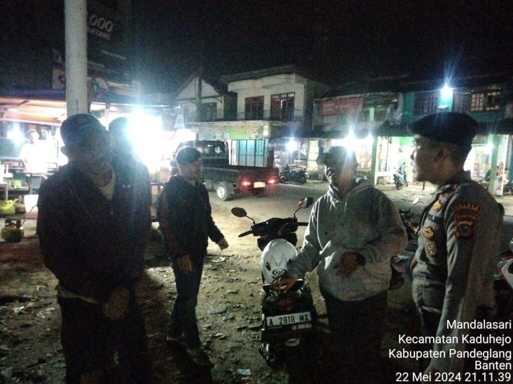 Sat Samapta Polres Pandeglang Polda Banten Gelar Patroli Perintis Presisi, Sampaikan Himbauan Kamtibmas ke Ojek Pangkalan 3 WhatsApp Image 2024 05 23 at 06.01.36