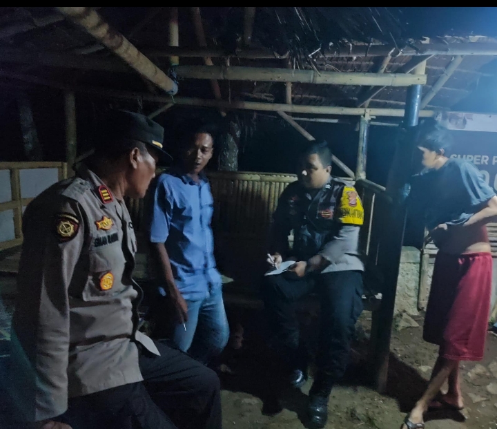 Kapolsek Angsana Polres Pandeglang Pimpin Patroli Dialogis di wilayah Kecamatan Angsana dan Sampaikan Pesan Kamtibmas 8 WhatsApp Image 2024 05 26 at 21.26.31