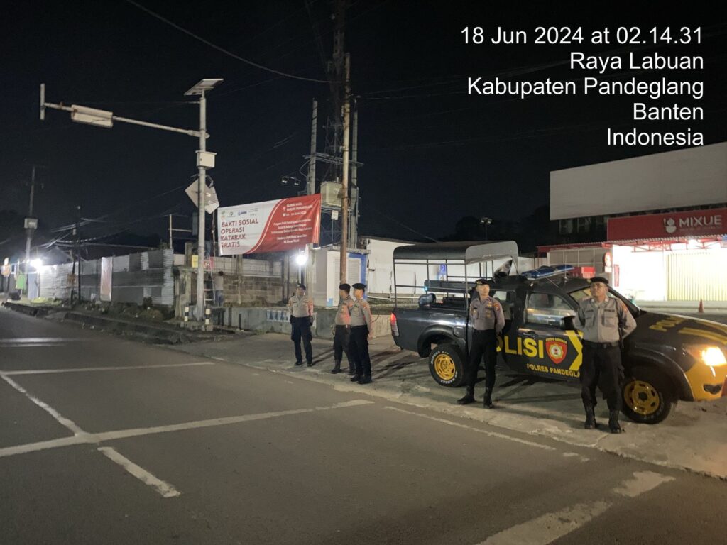 Antisipasi Balap Liar, Sat Samapta Polres Pandeglang Gelar Patroli Mobile pada Malam Hari 6 WhatsApp Image 2024 06 18 at 03.23.00