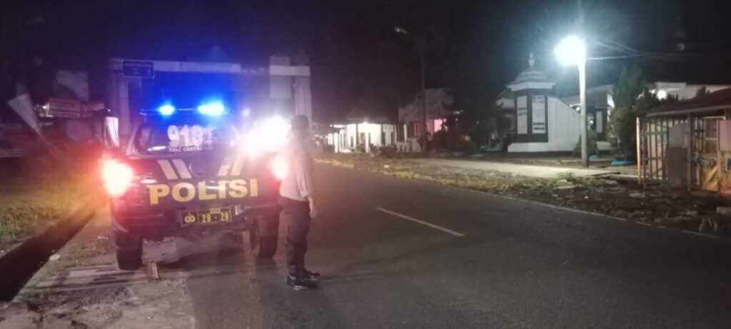 Patroli Polsek Cadasari Menjaga Ketertiban Malam Takbiran Idul Adha 9 WhatsApp Image 2024 06 18 at 08.07.50