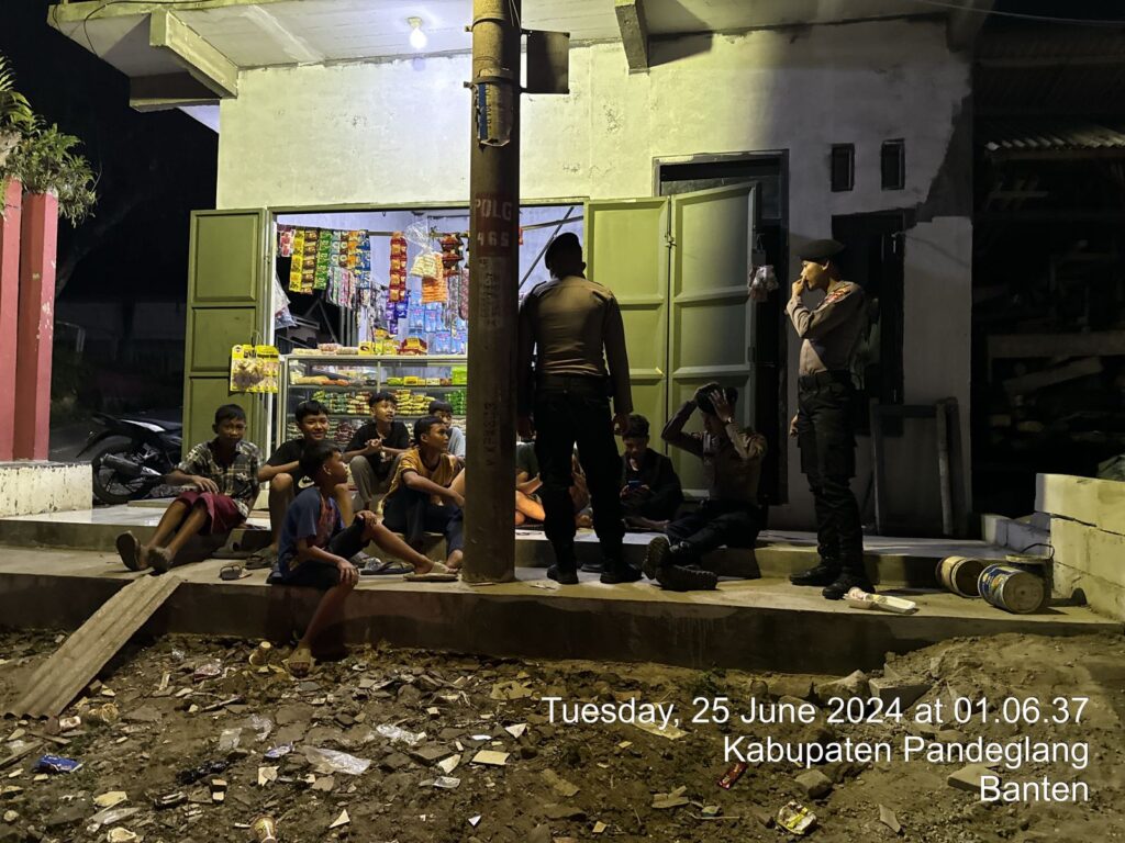 Sat Samapta Polres Pandeglang Gelar Sambang kepada Anak-Anak, Himbau untuk Tetap Belajar dan Kurangi Game Online 3 WhatsApp Image 2024 06 25 at 06.05.56