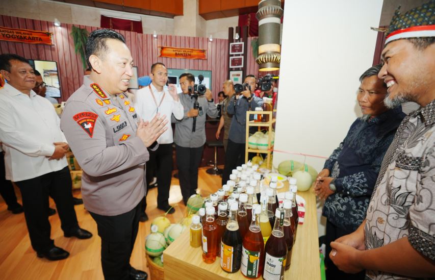 Buka Rakernis Densus 88, Kapolri Kunjungi Stan Usaha Eks Narapidana Teroris 4 poul